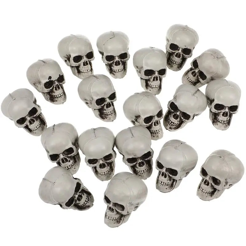 18pcs Halloween Skull Heads Scary Prank Props Terrifying Skull Mini Plastic Ornament For Haunted House Skull Model