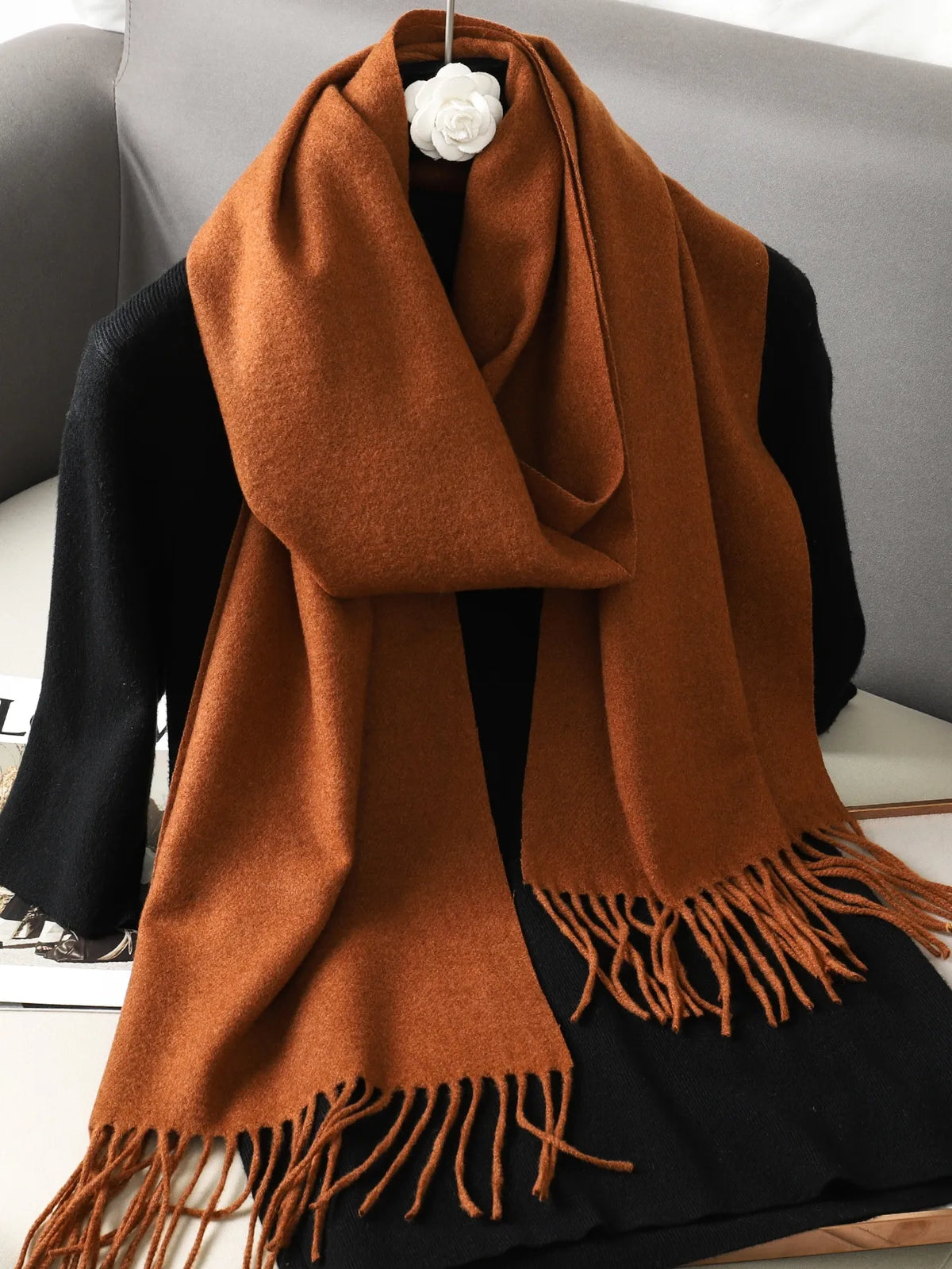 62Color Solid Women Winter Scarf Warm Thicken Cashmere Shawl Outdoor Fashion Luxury Tassels Pashmina Lady Wrap Windproof Scarves